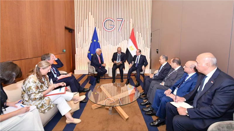 السيسي ورئيس المجلس الأوروبي يؤكدان تعزيز الشراكة ودعم الاستقرار الإقليمي