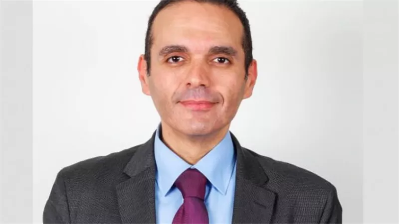 مدحت نافع: لم يتبقَ من مجانية التعليم سوى 