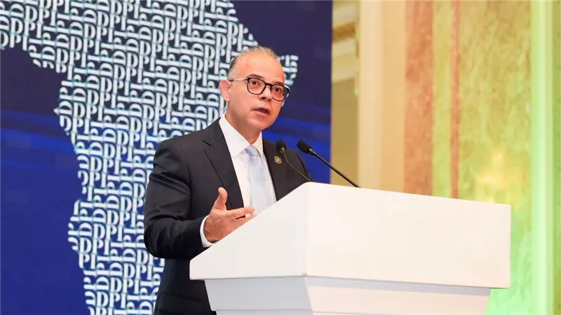 وزير الاستثمار: تأهيل المصنعين للتصدير وتعزيز تنافسية الاقتصاد المصري