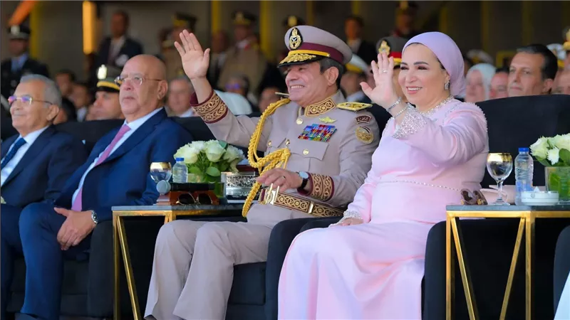 الرئيس السيسي يشهد افتتاح القيادة الاستراتيجية للدولة بالعاصمة الإدارية الجديدة