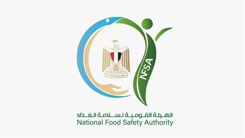 رقابة استباقية لحماية المصطافين.. هيئة سلامة الغذاء تكثف حملاتها بالساحل الشمالي ومطروح وتضبط مخالفات غذائية