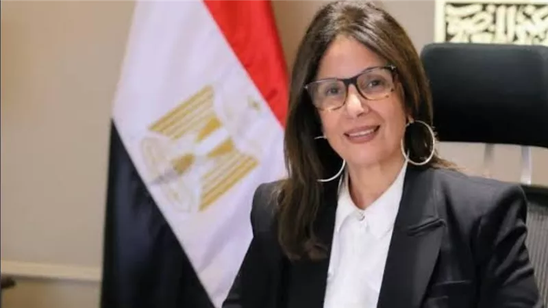 احتراما لأحكام القضاء ولرفع الحرج عن الحكومة وزيرة الثقافة تتقدم باستقالتها لرئيس مجلس الوزراء