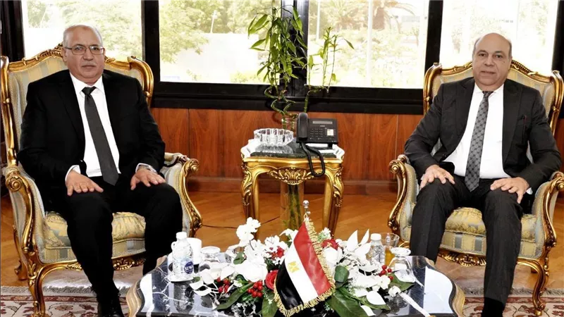 “الحفني”  يبحث مع المنظمة العربية تعزيز التعاون وتطوير منظومة النقل الجوي العربي المشترك