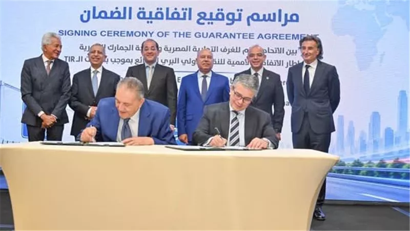 وزير الاستثمار يشهد تفعيل اتفاقية التير لتعزيز التجارة واللوجستيات المصرية