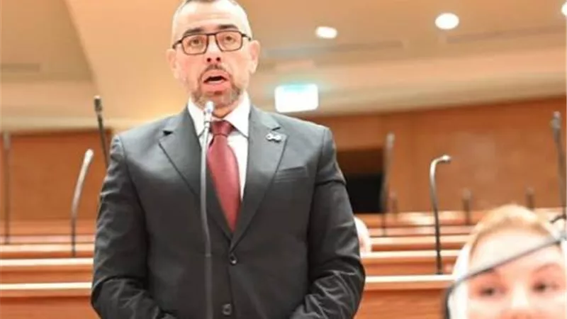 برلماني يهاجم وزارة التموين: عشوائية في الاستبعاد.. وسياسة (ادفع واشتكي) لا تجوز