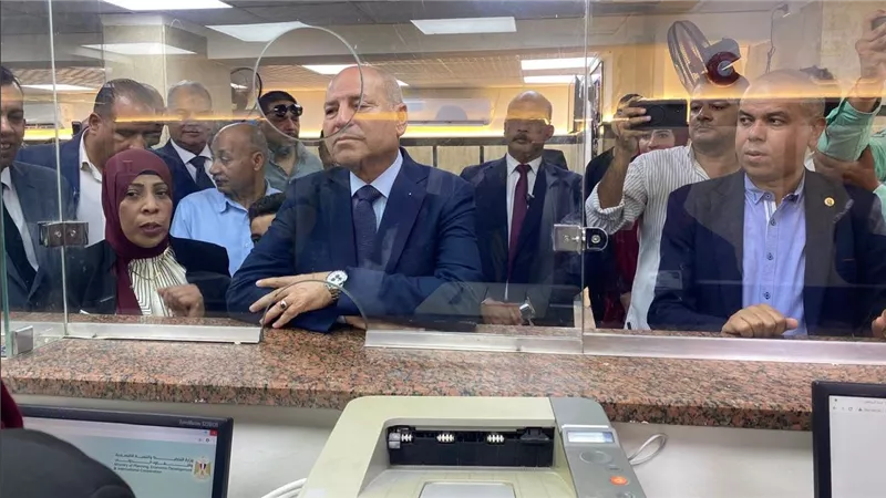 محافظ القاهرة يفتتح توسعات المركز التكنولوجي بحي البساتين