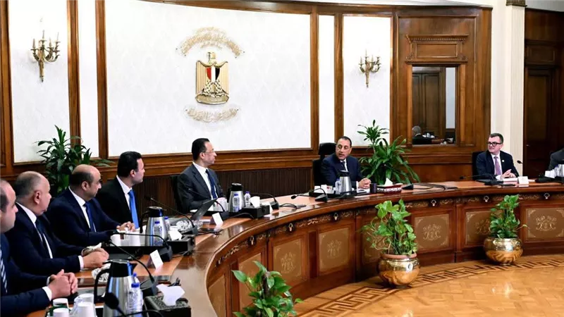 رئيس الوزراء يتابع استعدادات تنفيذ التعداد العام للسكان والإسكان والمنشآت 2027