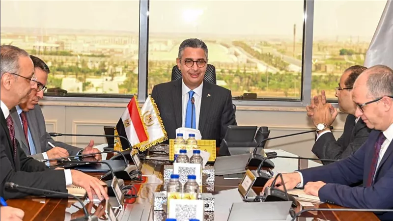التموين وWE تبحثان تسريع التحول الرقمي وتطوير منظومات الدعم