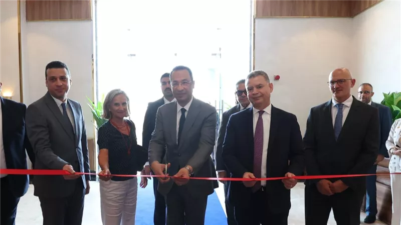 وزير الاتصالات يفتتح المقر الإقليمي لـ«كونيكتا» في القاهرة الجديدة باستثمارات 100 مليون دولار