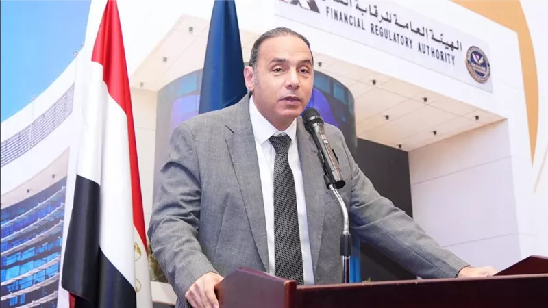 «الرقابة المالية» تُشكل لجنة مشتركة مع البورصة والضرائب لتعزيز ثقة المستثمرين
