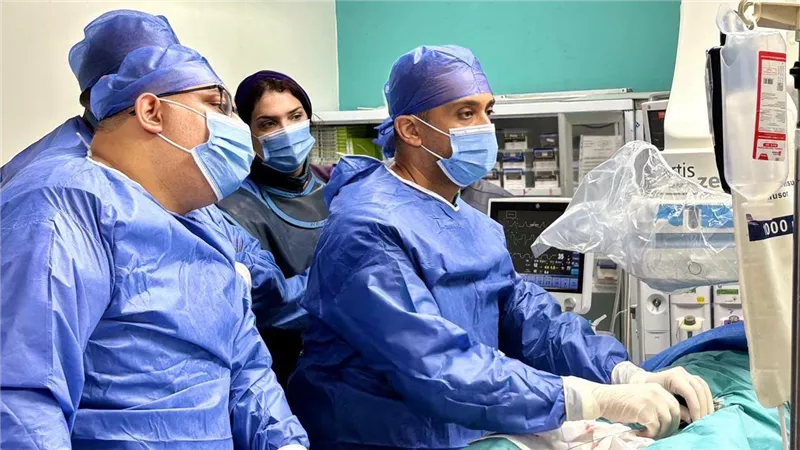 هيئة الرعاية الصحية تنجح في زراعة منظم ضربات قلب لاسلكي بالإسماعيلية