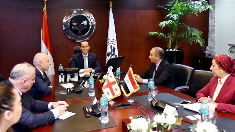 الرئيس التنفيذي للهيئة العامة للاستثمار يلتقي سفير جورجيا بالقاهرة لبحث تعزيز الاستثمارات والتبادل التجاري بين البلدين