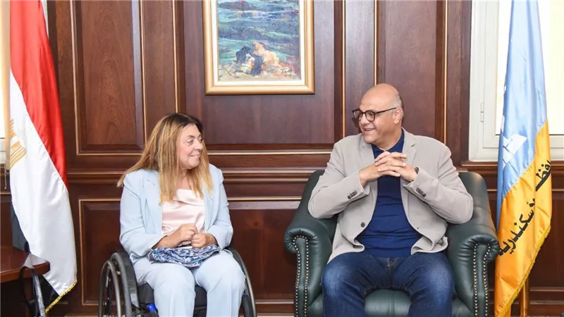 إيمان كريم ومحافظ الإسكندرية يبحثان تعزيز التعاون لخدمة الأشخاص ذوي الإعاقة بالمحافظة