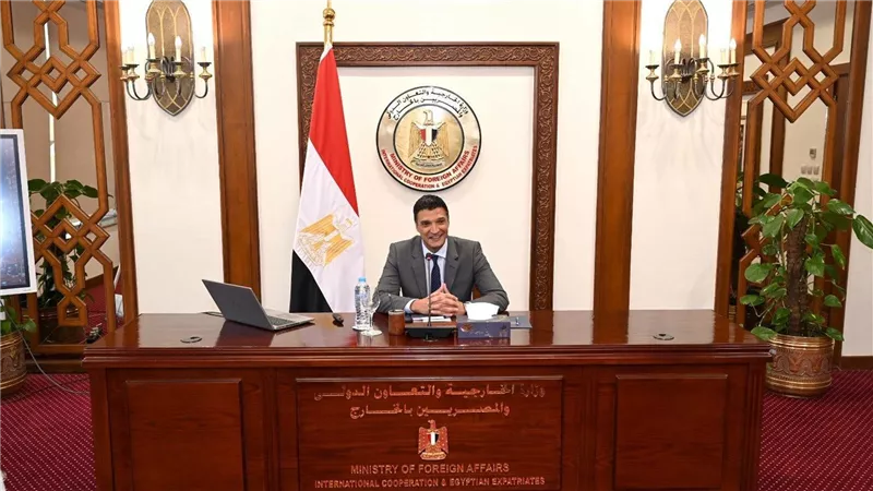 وزير الصناعة يستعرض استراتيجية الصناعة المصرية 2030 أمام رؤساء البعثات الدبلوماسية بالخارج
