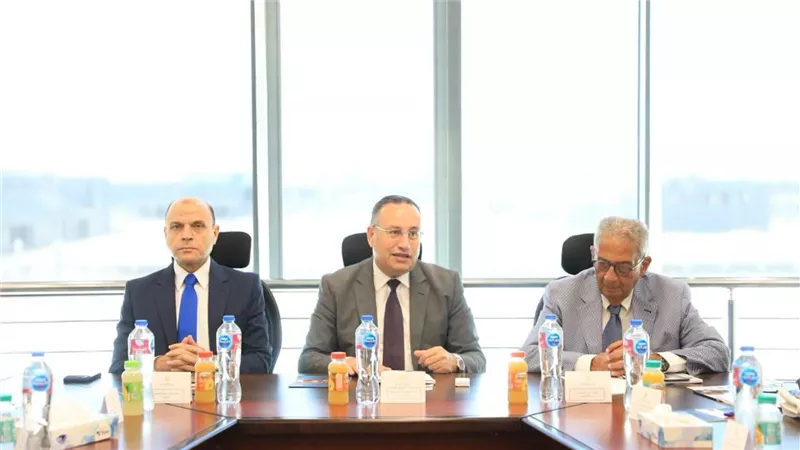 عمرو موسى رئيسًا لمجلس أمناء جامعة طنطا الأهلية وقنصوة يؤكد دعم الدولة للتعليم
