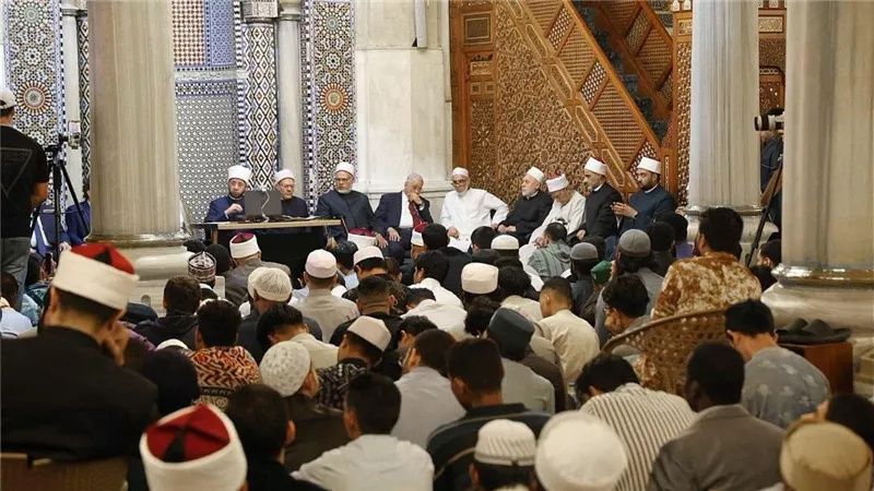 وزير الأوقاف: الأخلاق جوهر الرسالة المحمدية وسيرة النبي مدرسة متكاملة للمحبة والرحمة