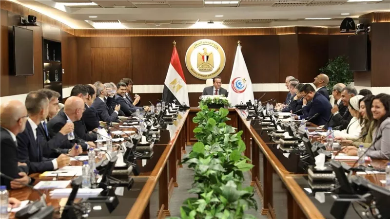 وزير الصحة يتابع تنفيذ المدينتين الطبيتين بالعاصمة الجديدة والعلمين ويشدد على سرعة البدء الفعلي