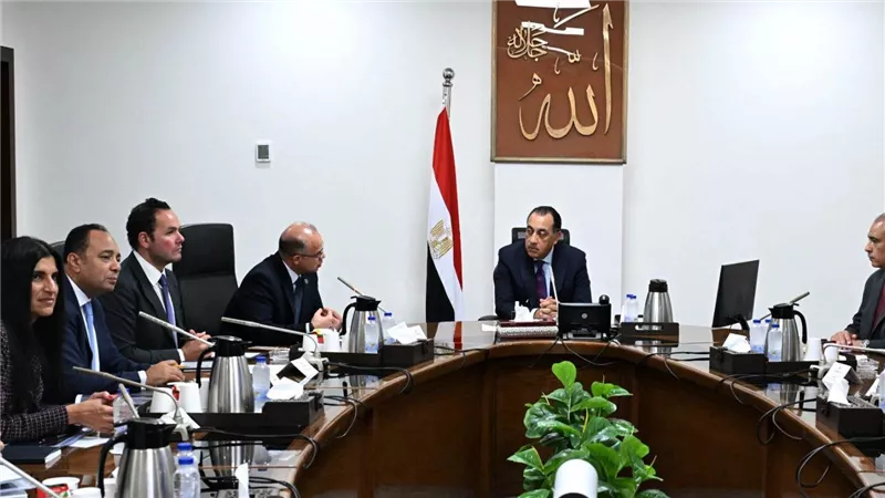 رئيس الوزراء يستعرض جهود صندوق مصر السيادي في تعظيم العائد من أصول الدولة