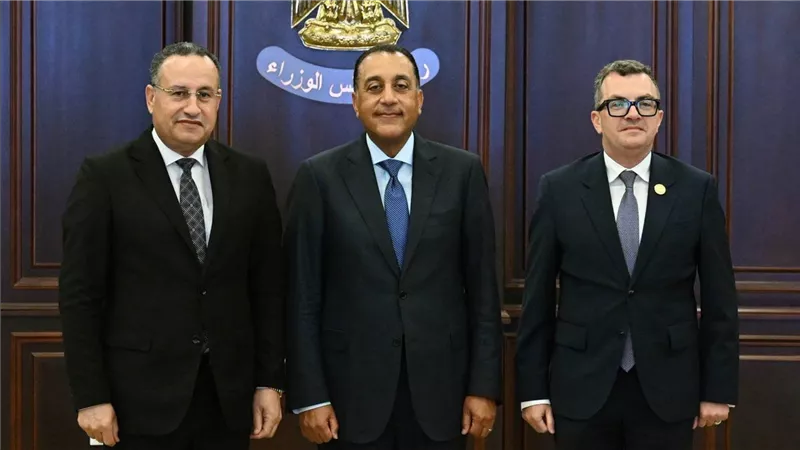 رئيس الوزراء يشهد توقيع بروتوكول تعاون لإدارة موارد 