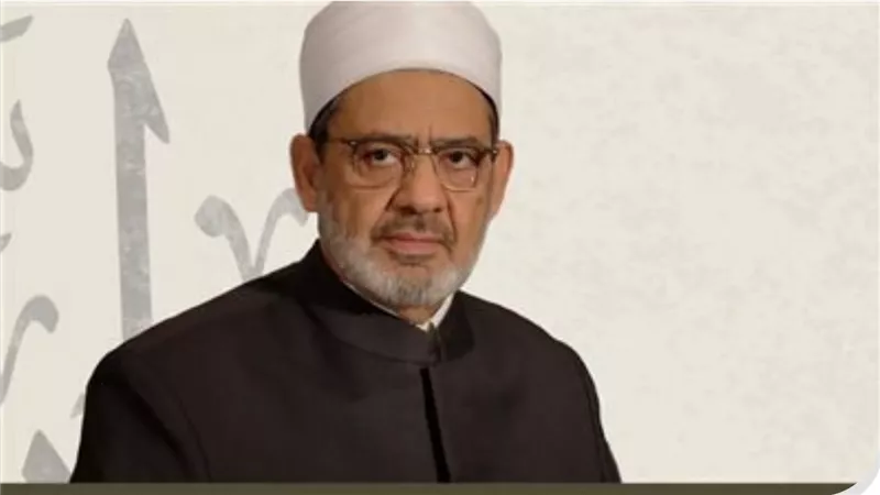 الأزهر يعزي الجزائر في ضحايا حرائق الغابات ويدعو لرفع البلاء عن شعبها الشقيق