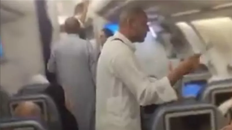 حالة من الاستياء بين ركاب رحلة 