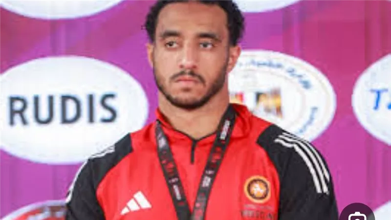 «15 سنة مش هيجيبوا شقة أتجوز فيها».. المصارع محمد الشامي يكشف أسباب مغادرته بعثة مصر في روما