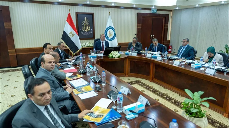 وزير البترول: تطوير معامل تكرير السويس وزيادة الخام أولوية لتعظيم الإنتاج