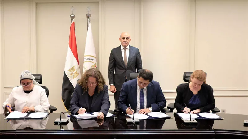 وزير التعليم يشهد توقيع بروتوكول لإتاحة تدريس «Dabei» الألماني بنظام البكالوريا المصرية