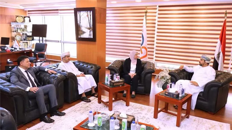 التنمية الصناعية» تبحث مع وفد عُماني إقامة منطقتين صناعيتين مشتركتين في مصر وعُمان