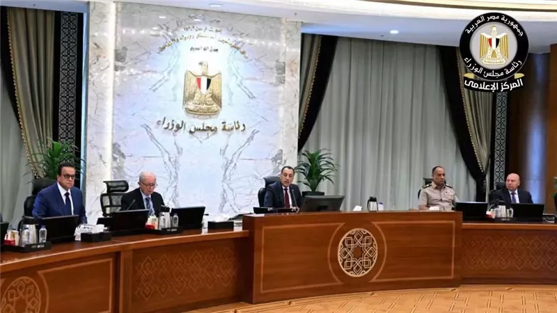 رئيس الوزراء: مبنى الركاب 4 بمطار القاهرة يستهدف استيعاب 40 مليون راكب سنويًا