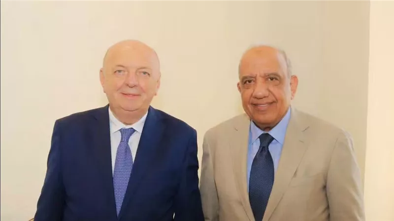 مصر وإيطاليا تبحثان تسريع تنفيذ مشروع الربط الكهربائي بقدرة 3000 ميجاوات