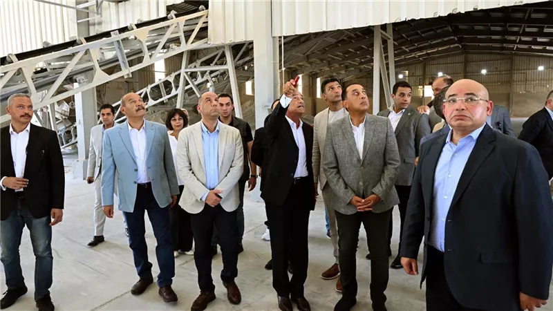 باستثمارات تبلغ 10 ملايين دولار أرئيس الوزراء يفتتح مصنع 