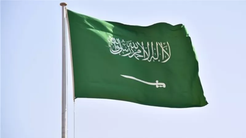 «أمن السعودية والخليج جزء من أمن مصر».. تفاصيل لقاء السيسي ومحمد بن سلمان بالقاهرة