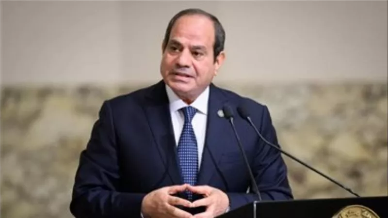السيسي يشهد تخرج الدورة السادسة للجهات والهيئات القضائية بالأكاديمية العسكرية