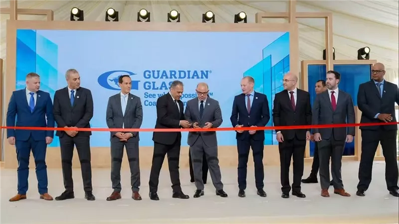 وزير الاستثمار يفتتح خط إنتاج جديد لـ«جارديان جلاس» باستثمارات 25 مليون دولار