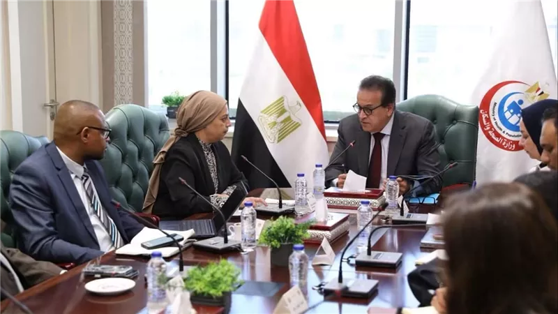 وزير الصحة يبحث مع وفد البنك الدولي تعزيز الشراكة لدعم تطوير المنظومة الصحية