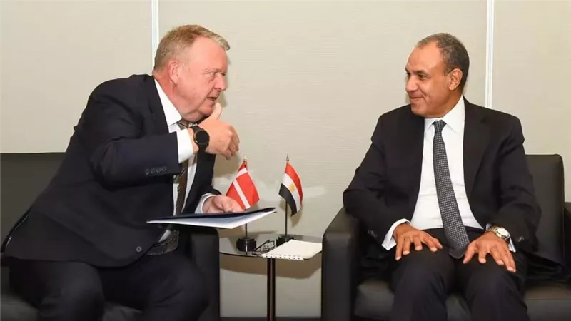 وزير الخارجية يلتقي نظيره الدنماركي في نيويورك لبحث تعزيز الشراكة الاستراتيجية والتعاون الاقتصادي