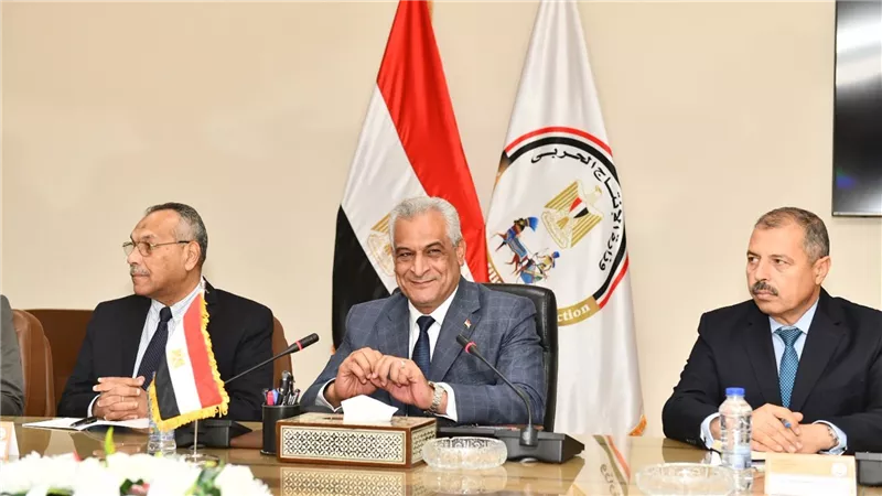 الإنتاج الحربي تبحث توسيع الشراكة الصناعية مع رومانيا وتوطين تكنولوجيات التصنيع الحديثة