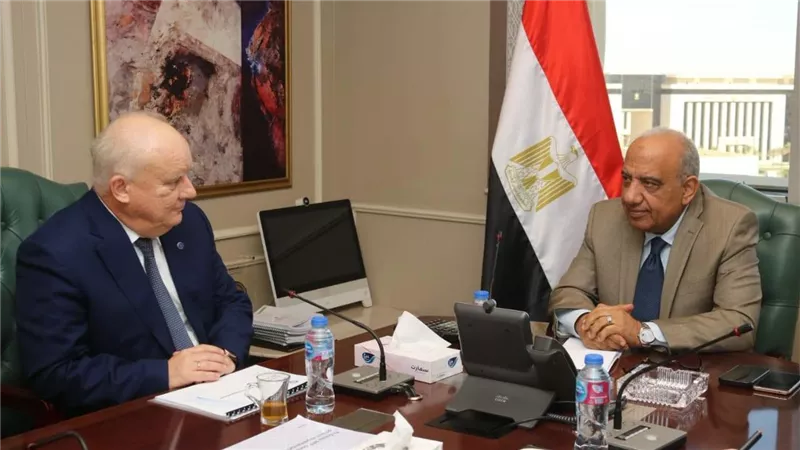 وزير الكهرباء يبحث مع روسآتوم مستجدات تنفيذ مشروع محطة الضبعة النووية