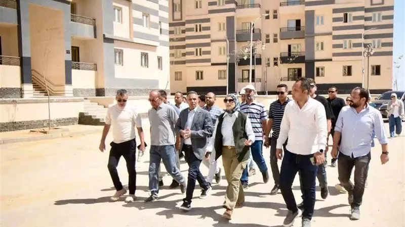 2064 وحدة سكنية و«ديارنا» ومرافق جديدة.. وزيرة الإسكان تتابع مشروعات السويس الجديدة