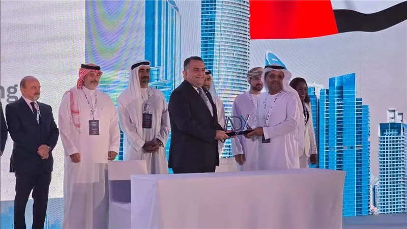 البورصة المصرية وسوق أبوظبي يوقعان مذكرة تفاهم لتعزيز تكامل الأسواق وتدفقات الاستثمار