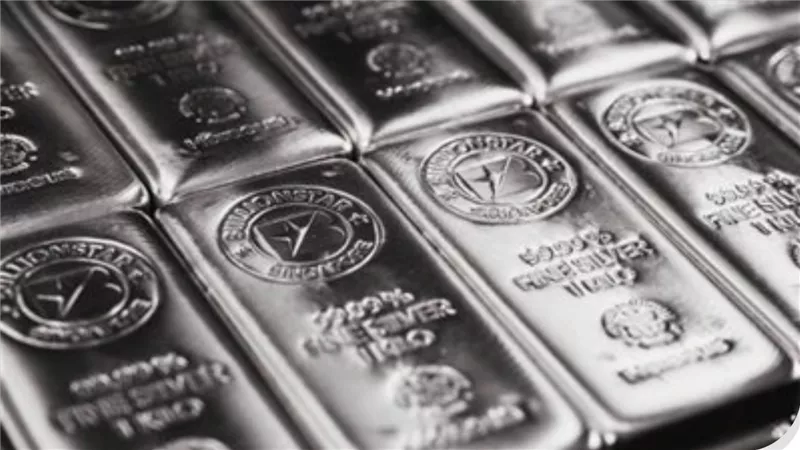 الفضة ترتفع عالميًا 0.43%.. وعيار 999 يسجل 104.75 جنيه للبيع في مصر