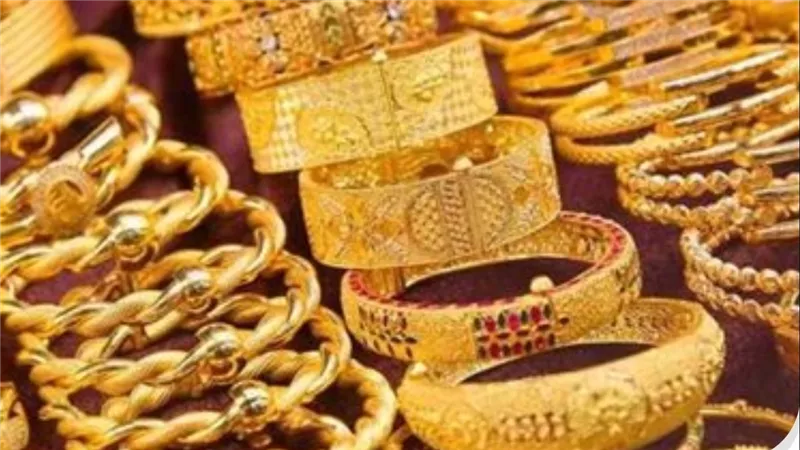 الذهب يرتفع محليًا وعالميًا.. عيار 21 يسجل 6140 جنيهًا