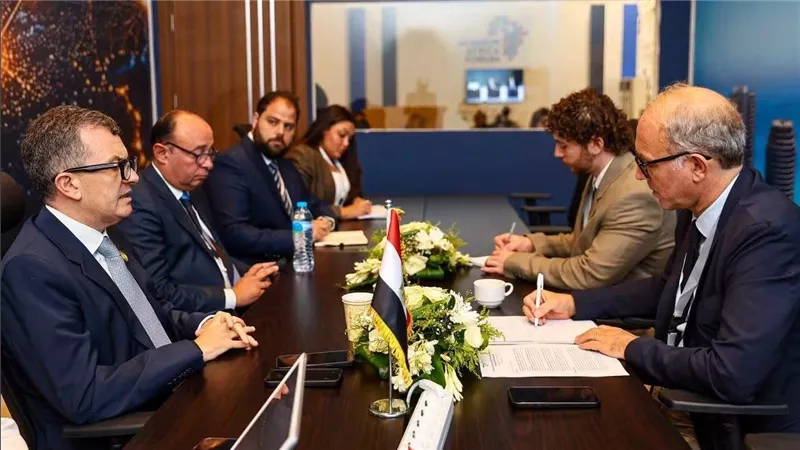 مصر و«OECD» تبحثان المرحلة الثانية للبرنامج القُطري وتعزيز تنافسية الأعمال