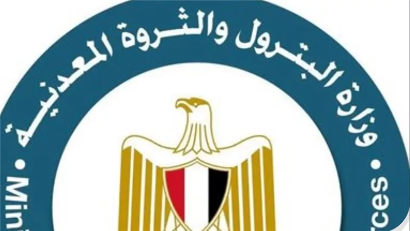 البترول تنفي تحريك أسعار المنتجات البترولية وتؤكد استمرار الأسعار الحالية