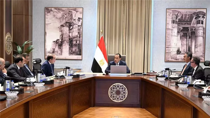 مدبولي يتابع سداد مستحقات قصب السكر ويناقش أسعار توريد السلع الاستراتيجية