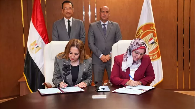 وزيرا العمل والاتصالات يبحثان رقمنة الخدمات وفتح فرص عمل رقمية للشباب