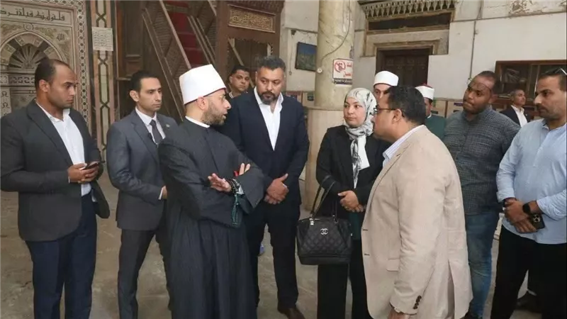 وزير الأوقاف يتفقد مسجد «عبد الوهاب الشعراني» لبدء أعمال التطوير الشامل