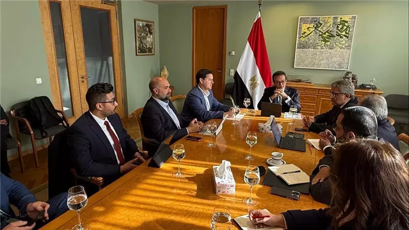 وزير الصحة يشهد توقيع بروتوكول لتعزيز التحول الرقمي والذكاء الاصطناعي