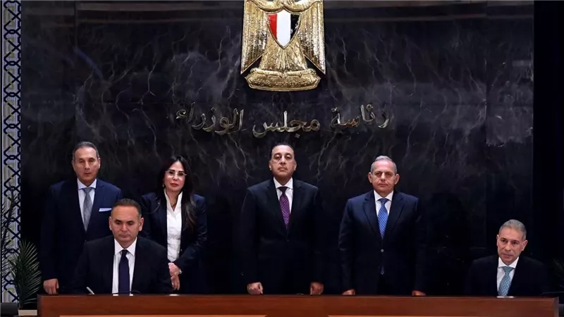 مدبولي يشهد توقيع عقود شراء أرض دريم لاند لإقامة مشروع عقاري على 415 فدانًا